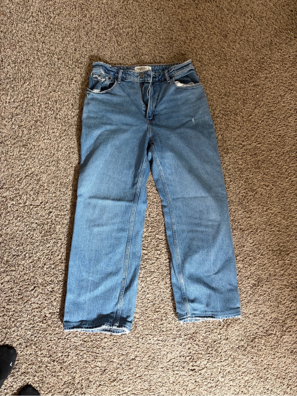 Abercrombie & Fitch High-Rise Relaxed Jeans - Light Blue Denim